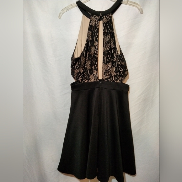 Speechless size 9 black and tan dress! - Picture 7 of 7